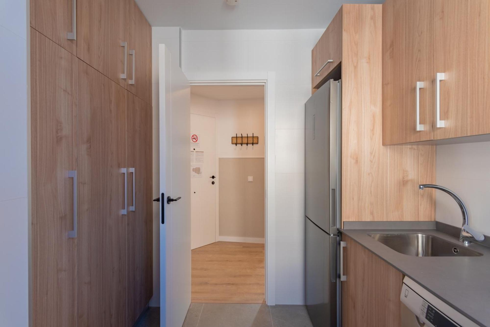 Feelathome Atarazanas Apartments Малага Екстер'єр фото