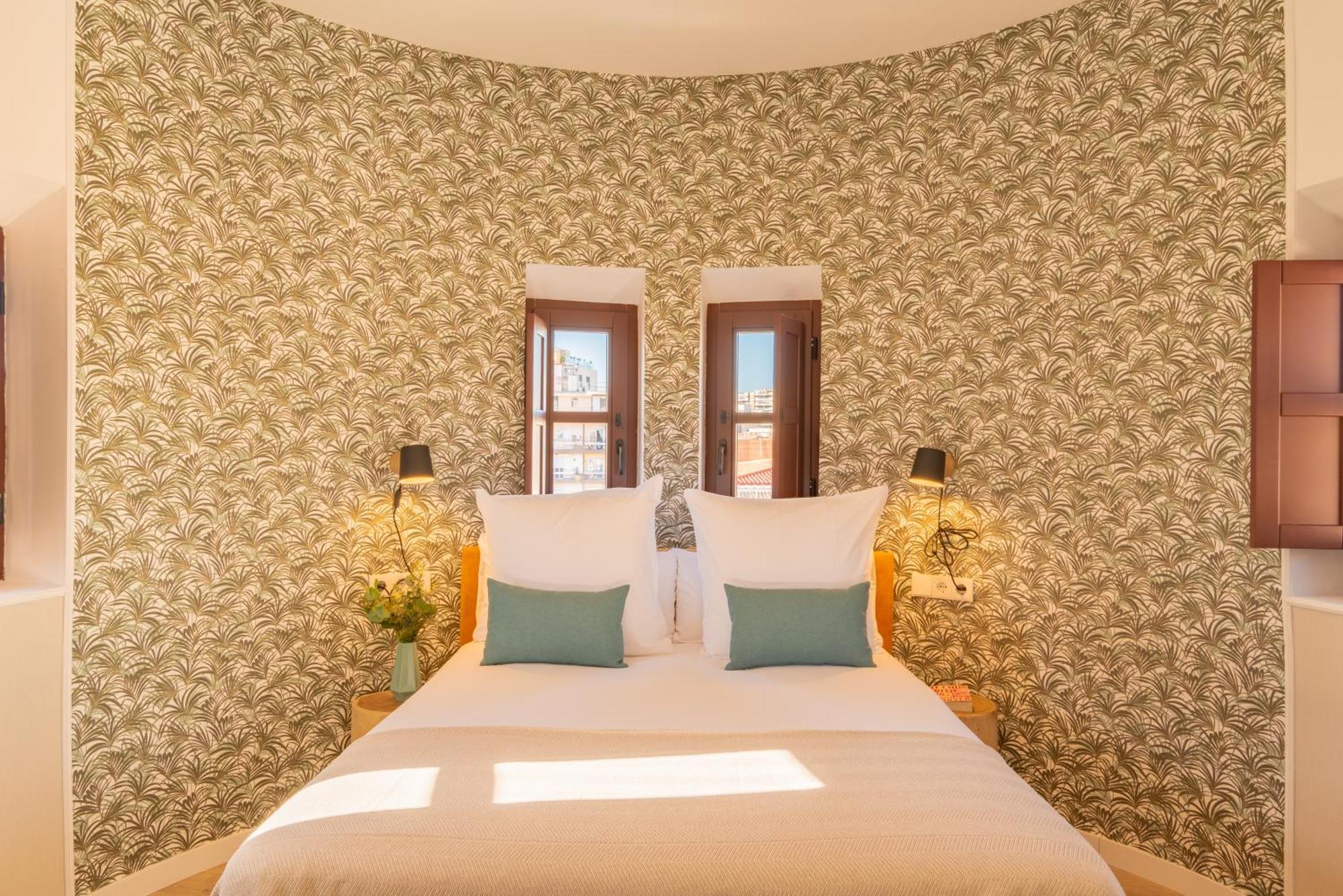 Feelathome Atarazanas Apartments Малага Екстер'єр фото